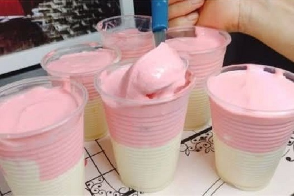 Krémový dezert s 3 jednoduchými ingredienciami: Bezchybný a ultra lahodný recept